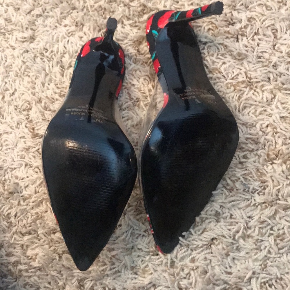 Shoes - Picture 3 of 3
